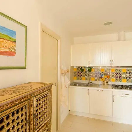 Costa Bianca 4 Apartman *